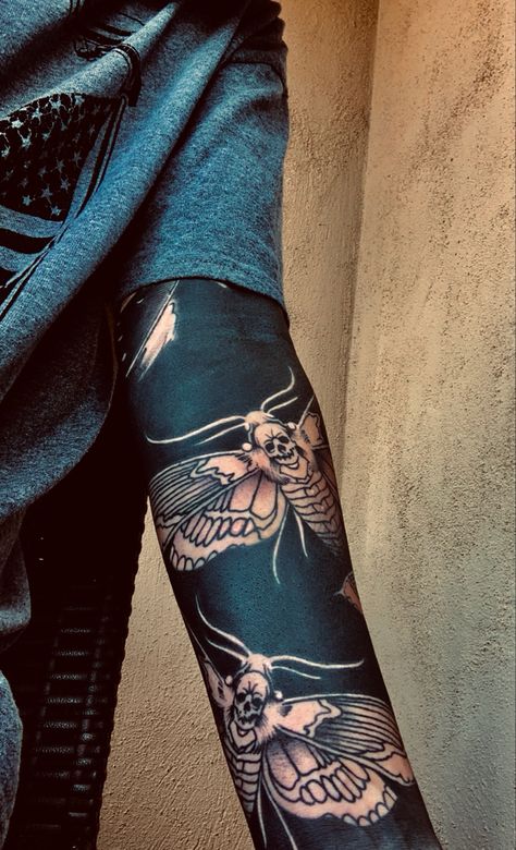 Black Sleeve Tattoo With White Ink, Half Black Out Sleeve Tattoo, Partial Black Out Tattoo, Black Out Arm Tattoo Half Sleeves, Partial Blackout Tattoo Sleeve, Blackout Arm Tattoo Sleeve, Reverse Blackout Tattoo, Forearm Tattoo Cover Up Ideas, Black Out Tattoo Leg