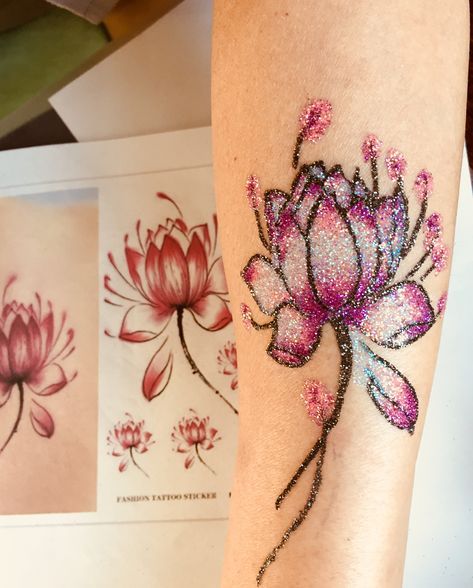 Glitter Flower Tattoo, Glitter Tattoo Permanent, Glitter Tattoo, Glitter Flowers, Rose Tattoos, Flower Tattoos, Infinity Tattoo, Body Jewelry, Watercolor Tattoo