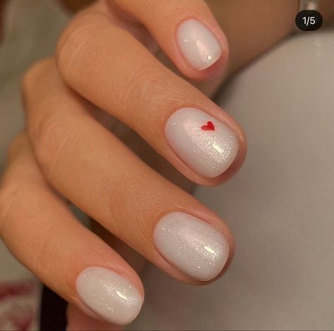 Short Neutral Nail Designs, Neutral Valentines Nails, February Nail Colors, February Nail Designs, Acrylic Nail Colors, Nude Baddie Nails, March Nails Ideas, Nail Colors 2023, March Nails