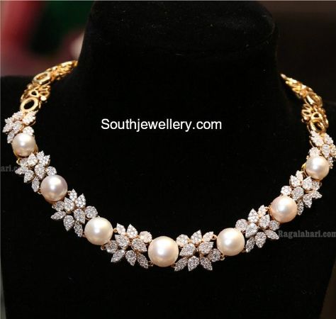 Diamond South Sea Pearl Necklace South Sea Pearl Necklace, Pearl Necklace Designs, Diamond Necklace Designs, Pearl And Diamond Necklace, Diamond Necklace Set, Simple Diamonds, Diamond Jewelry Necklace, Diamond Jewelry Designs, Gold Jewellery Design Necklaces