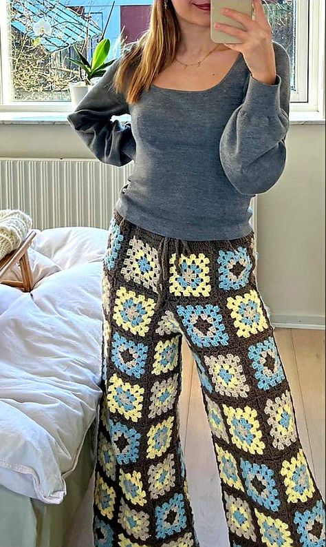 Crochet Pajama Pants, Granny Square Pants Pattern Free, Crochet Pjs, Crochet Lounge Pants, Pants Pattern Free, Squared Clothes, Crochet Bottoms, Crochet Pants, Crochet Clothing And Accessories