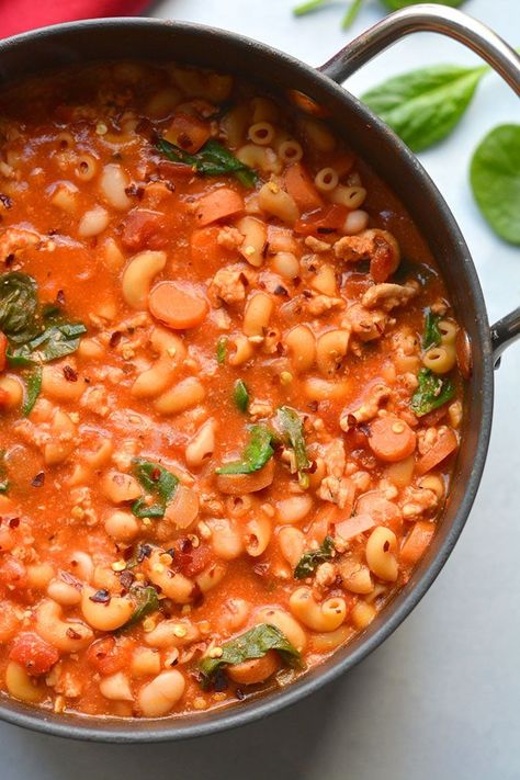 Healthy Pasta e Fagioli {GF, Low Calorie} - Skinny Fitalicious® Satisfying Smoothies, Low Calorie Pasta, Low Calorie Recipes Dinner, Pasta Fagioli Recipe, Low Calorie Soup, Frozen Pasta, Favorite Soups, Pasta Fagioli, Low Calorie Dinners