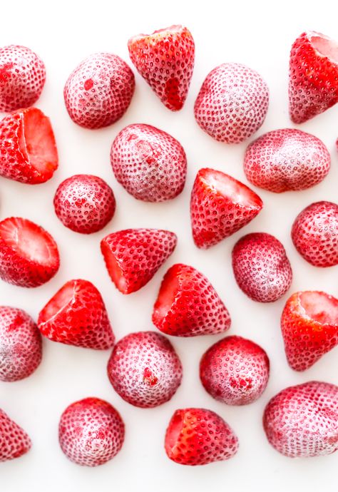 Ever want your strawberries to last longer? Freeze them! ❄️🍓 Frozen strawberries are just as nutritious as fresh strawberries, and there are dozens of different ways to use them.  #strawberries #frozenfoods #california #nationalfrozenfoodday #foodstorage #healthysnacking #mealprep #freshfruit #californiagrown #nutrition #cleaneating Preserving Strawberries, Store Strawberries, Freeze Strawberries, Freezing Strawberries, How To Store Strawberries, How To Store, Fresh Strawberries, Frozen Strawberries, Bramble