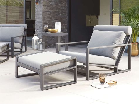 Get comfortable this summer with our luxury range of garden seating. A full selection of chairs, lounges and benches are available! Modern Outdoor Lounge Furniture, Contemporary Garden Furniture, Garden Lounge Chairs, Wooden Lounge Chair, Grey Lounge Chair, Balcony Table And Chairs, Aluminium Garden Furniture, Modern Outdoor Patio, Garden Lounge