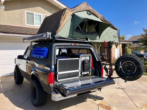 Overland Bronco, Ford Bronco Overland, Bronco Overland, Old Ford Bronco, Ford Obs, Overland Build, Overland Gear, Custom Vehicles, Ford Suv