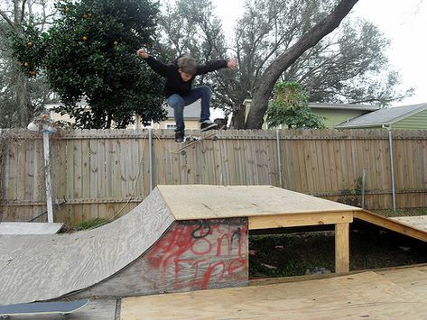 wikiHow to Build a BMX Wooden Ramp -- via wikiHow.com Bmx Ramps, Rack Velo, Bmx Videos, Backyard Skatepark, Bmx Scooter, Skateboard Room, Wooden Ramp, Scooter Ramps, Skate Ramps