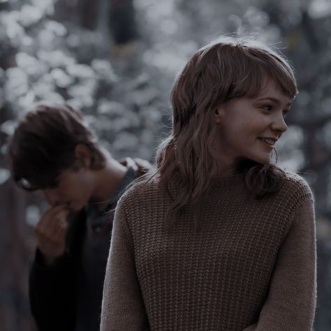 Photo of Carey mulligan and Andrew Garfield in Never let me go. Alice Fortescue Fancast, Female Remus Lupin, Carrie Mulligan, Shifting Hogwarts, Alice Fortescue, Blaise Zabini, Marauders Aesthetic, Harry Potter Oc, Fav Movie