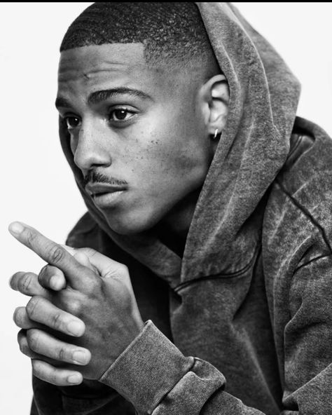 Keith Powers, Male Portrait Poses, Glam Photoshoot, Male Photography, Like Comment Share, Male Poses, Male Portrait, Portrait Poses, Black Boys