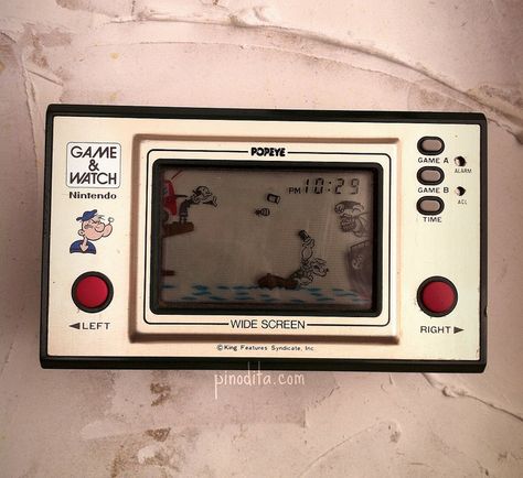 Popeye Game and Watch Game And Watch, Game Watch, Handheld Video Games, Fancy Stuff, Mini Arcade, Retro Gadgets, Vintage Video Games, Game & Watch, Retro Videos