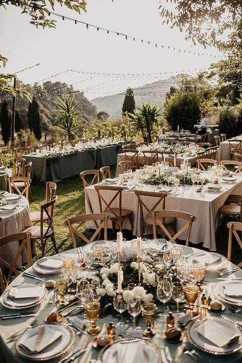 Chloe and Joe | Rustic, Elegant and Romantic Destination Wedding in Mallorca Tuscany Wedding Round Tables, Outdoor Wedding Round Table Settings, Round Table Wedding Decor Boho, Toscana Wedding Decor, Tuscany Wedding Decor, Round Wedding Tables, Festival Bride, Wedding Spain, Destination Wedding Inspiration