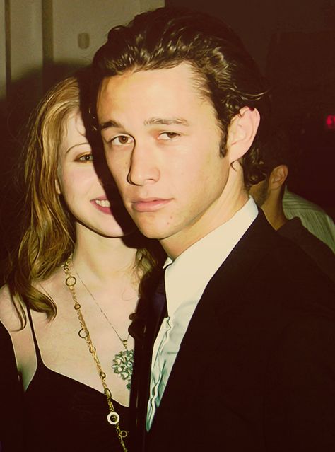 ♡ MsJGLmovies ♡ Joseph Gordon-Levitt // JGL Joseph Gordon, Joseph Gordon Levitt, Gif, Fan, For Sale