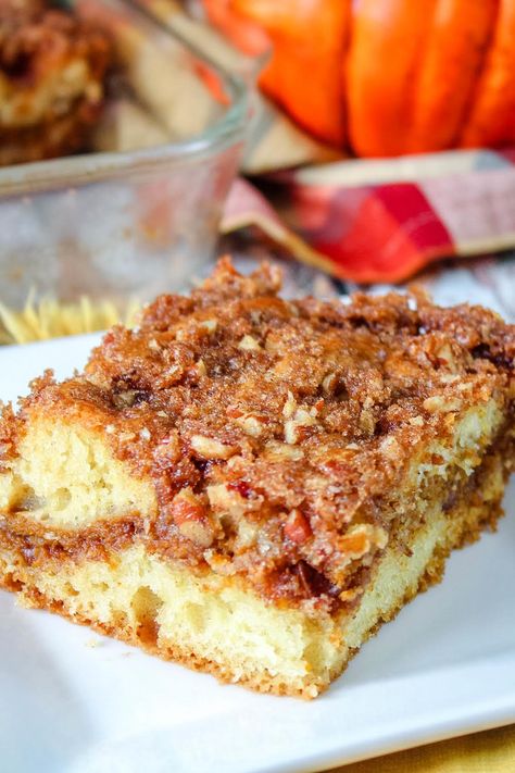 Pumpkin Coffee Cake With Cake Mix Boxes, Coffee Cake With Cake Mix Boxes, Pumpkin Pecan Coffee Cake, Pecan Coffee Cake, Pumpkin Coffee Cake, Pumpkin Streusel, Breakfast Coffee Cake, Brown Sugar Butter, Streusel Coffee Cake