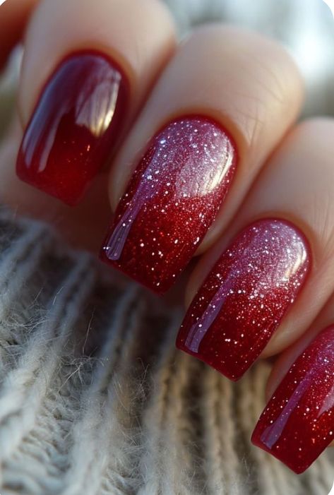 Red Nails With Glitter Ombre, Ombre Nails Christmas, Glittery French Nails, Christmas Ombre Nails, Ombre Christmas Nails, Glittery Red Nails, Ombre Glitter Nails, Red Sparkle Nails, Christmas Party Nails