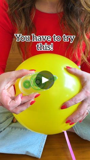 26K views · 147 reactions | No Helium, No Problem! 🥳 | No Helium, No Problem! 🥳 

No helium needed with this balloon decor trick! #balloons #partytime #birthday #partyideas #tipsandtricks | By Jeff & Lauren | Facebook Balloon Hacks, Light Up Balloons, New Years Eve Day, Floating Balloons, Homeschool Projects, Balloon Arches, Balloon Decor, Helium Balloons, Balloon Art