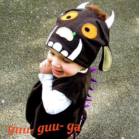 18 Literary Costumes For Your Tiny Bookworm The Gruffalo Your kiddo won't be able to help but make this Gruffalo costume ($100) look adorable. Gruffalo Costume, Literary Costumes, Gruffalo Party, Giraffe Costume, Monster Costume, World Book Day Costumes, Book Day Costumes, Monster Costumes, Kids Theater