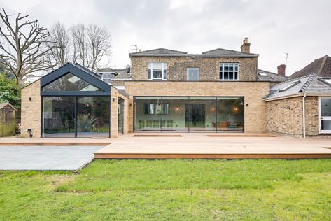 Rear ground floor extension with associated internal alterations Detached House Rear Extension, Infill Extension, Ground Floor Extension, Architecture Extension, Modern Kitchen Extensions, Dormer House, 1980s House, Villa Renovation, Cottage Extension