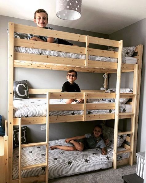 Tiny Bedroom With Bunk Beds, Bunk Beds In Tiny Room, Triple Bunk Beds For Small Room, Small Room 3 Beds Ideas, Triple Bunk Bedroom Ideas, Triple Bunk Bed Small Room, Tri Bunk Beds Small Rooms, Three Beds Small Room, 3 Beds In A Room