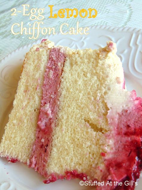 Raspberry Cream Filling, Mousse Cake Filling, Lemon Chiffon Cake, White Velvet Cakes, Raspberry Mousse Cake, Raspberry Frosting, Cake Filling Recipes, Ganache Cake, White Chocolate Cake