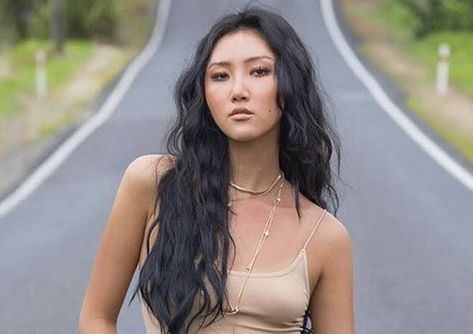 Hwasa Hair, Hwasa Hairstyles, Performance Hairstyles, Long Hair, Hairstyles, Long Hair Styles, Hair Styles, Hair, Beauty