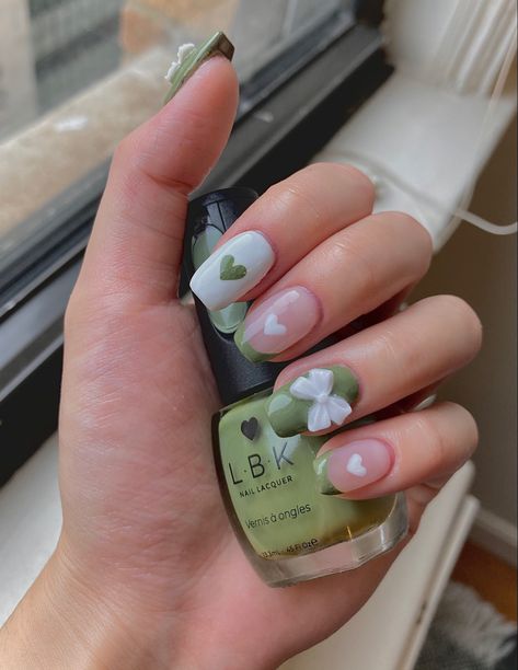 Nail Art Matcha, French Tip Gel, Nails Short Coffin, Quinceañera Ideas, Extension Nails, Short Coffin, Green Nail Designs, Green Nail Polish, Korean Nails