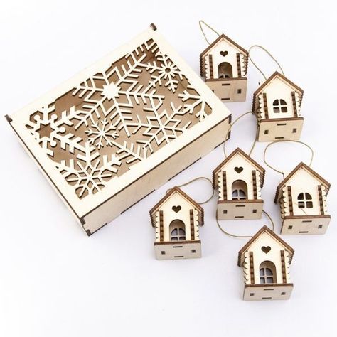 Laser Cut box with snowflakes, a house for a garland vector file free Laser Cut Wood Jewelry, Laser Cut Christmas, Diy Laser Cut, Machine 3d, Laser Cut Box, Snowflake Garland, Christmas Craft Fair, Laser Cut Wood Crafts, Mdf Crafts