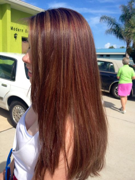 Golden and auburn highlights over honey brown hair.... new hair idea? Gold Brown Hair Color, Golden Brown Hair Dye, Gold Brown Hair, Golden Copper Hair, Golden Highlights Brown Hair, Hair Colors Highlights, Light Golden Brown Hair, Balayage Hair Ideas, Golden Brown Hair Color