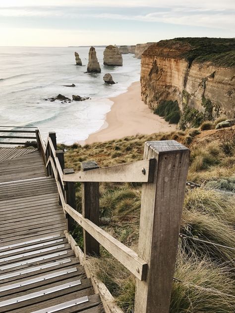 Twelve Apostles, Great Ocean Road, Haikou, Victoria Australia, Great Barrier Reef, Travel Inspo, Pretty Places, Australia Travel, Adventure Awaits