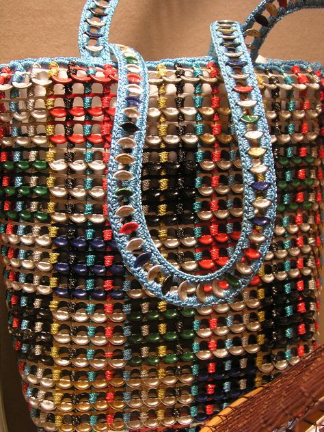 Pop Top Crafts, Pop Tab Purse, Pop Can Tabs, Soda Tab Crafts, Can Tab Crafts, Soda Can Tabs, Pop Tab Crafts, Soda Can Crafts, Craft Soda