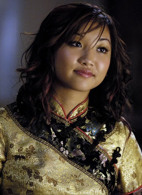 Brenda Song 2000s, Warrior Dress, 2000s Icons, Disney Channel Movies, Old Disney Channel, Disney Channel Original, Brenda Song, 2000s Aesthetic, Old Disney