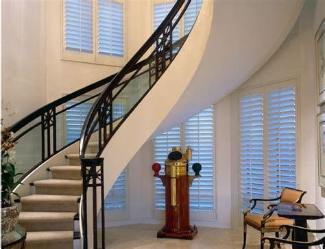 Best 5 House Stairs Round #stairs #stairsdesign #design #ideas Servant Stairs, Stairs Round, Round Staircase, سلالم حلزونية, Curved Stairs, Round Stairs, Spiral Stairs Design, Luxury Staircase, Staircase Designs