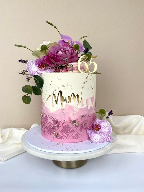 61st Birthday Cake For Mom, 66th Birthday Cake Ideas For Mom, 67th Birthday Cake For Mom, Pink And Purple Floral Cake, 55 Birthday Cakes For Women, 72 Birthday Cake, 70 Birthday Cake Female, 60th Birthday Cake Ideas For Mom, 50th Birthday Cake For Mom