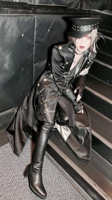 Leg Belt Aesthetic, Vkei Outfits Women, Harajuku Visual Kei, Visual Kei Aesthetic Outfit, Jrock Visual Kei Outfits, Old Visual Kei, V Kei Fashion, Vkei Fashion Aesthetic, Visual Kei Fashion Outfits