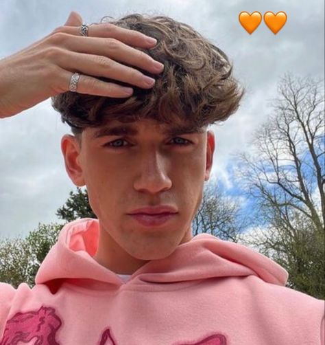 Tommy Lyon, Johnny Orlando, At Last, Boyfriend Pictures, Lyon, Orlando, Celebrities, Quick Saves