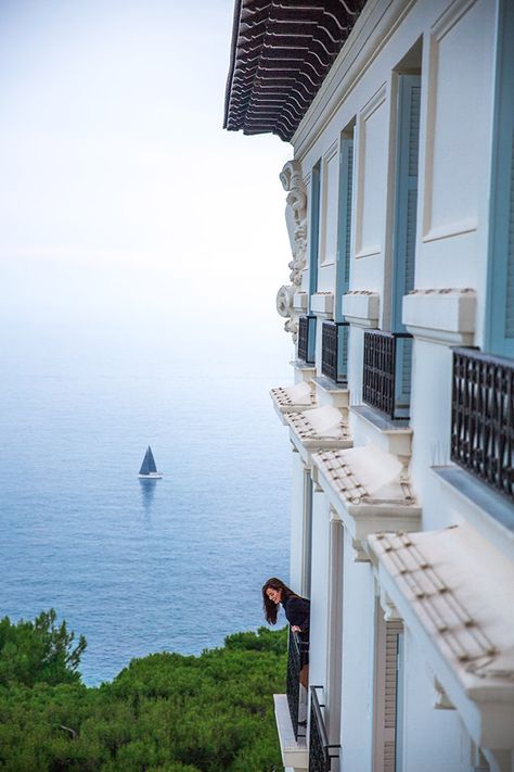 Classy Girls Wear Pearls: Grand Hotel Du Cap Ferrat Sarah Vickers, Classy Girls Wear Pearls, James Patrick, Wear Pearls, Cap Ferret, Jolie Photo, European Summer, French Riviera, Grand Hotel