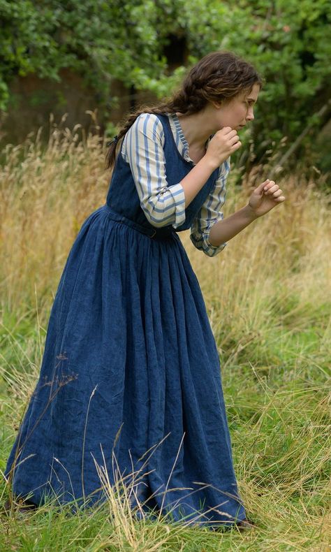 Enola Holmes Dress, Best Period Dramas, Helena Bonham, Old Fashion Dresses, Bonham Carter, Helena Bonham Carter, Anne With An E, Enola Holmes, The Void