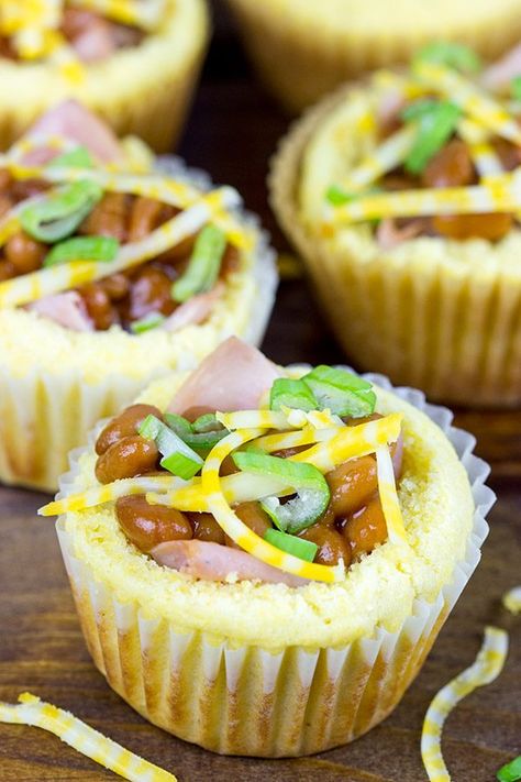 Ham and Baked Beans in Cornbread Bowls Waffle Appetizer, Waffle Bowl Recipe, Ham Muffins, Tailgate Treats, Beans And Cornbread, Waffle Bowl, Bite Size Food, Filled Muffins, Baking Bread Recipes