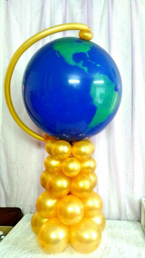 Globe Balloon Centerpieces, Around The World Prom Theme, Airplane Birthday Party Decorations, Unique Event Decor, Adventure Decor, Airplane Birthday Party, Travel Crafts, Graduation Balloons, Prom Theme