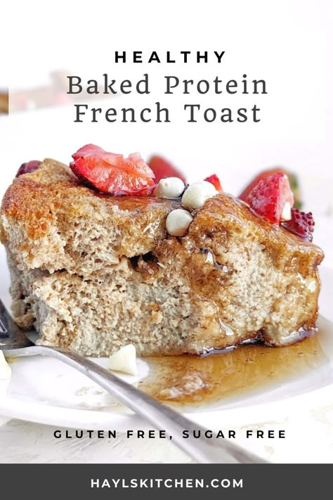 Easy Baked Protein French Toast with whole wheat bread and protein powder, and no sugar needed. Meal prep this overnight protein french toast and bake it for an anabolic french toast casserole made in the oven! High Protein Sweet Breakfast, Protein French Toast Casserole, Hi Protein Breakfast, Batch Prep, Sweet Breakfast Casserole, Oven French Toast, Oven Baked French Toast, Protein French Toast, French Toast Bake Overnight