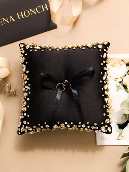 Ring bearer pillow alternative