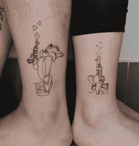 Tom And Jerry Tattoo Small Couple, Tom And Jerry Couples Tattoos, Tom And Jerry Couple Tattoo Ideas, Tattoo Ideas Tom And Jerry, Matching Tom And Jerry Tattoos, Tom Jerry Tattoo Design, Maching Tattoos Couples, Pair Tattoos Couple, Tom Y Jerry Tattoo