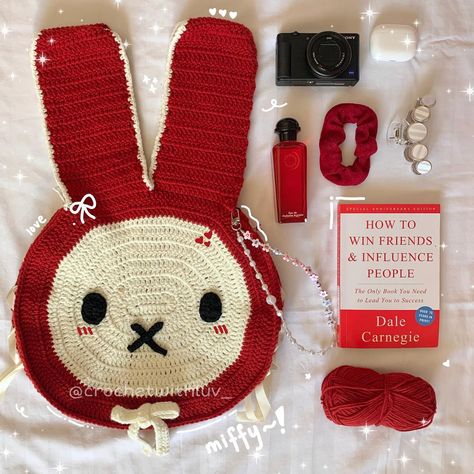 Pattern test for @by.redbean 🥰 #crochet #crochetbunny #crochetbag #redcrochet #redbag # Bear Bag Crochet, Crochet Bear Bag, Crochet Bunny Bag, Bear Bag, Bunny Bags, Crochet Bear, Diy Crochet Projects, Crochet Bunny, Bag Crochet