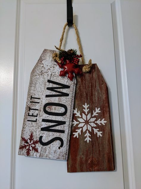 Large Wooden Tag Signs, Diy Door Tag Signs, Fall Door Tags Diy, Door Hanger Tags Diy, Tag Door Signs, Christmas Door Tag Signs, Door Tags Wooden Diy Christmas, Wood Tag Door Hanger, Dollar Tree Tag Sign Diy