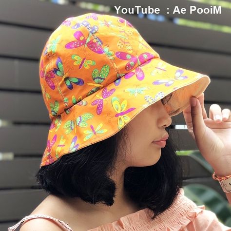 DIY sun hat, free pattern download Watch full video how to make this sewing project on YouTube: Ae PooiM Topi Hijab, Hood Pattern Sewing, Bucket Hat Patterns, Sunhat Pattern, Millinery Diy, Cloche Hat Pattern, Toddler Sewing Patterns, Bucket Hat Pattern, Sewing Hats