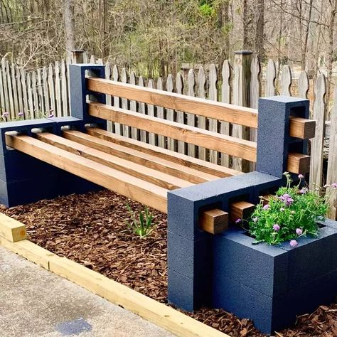 This is a guide to building a DIY cinder block bench.  Learn how to use cinder blocks and wooden posts to build a bench with this simple step-by-step tutorial. Cedar Block Bench, Wood And Cinder Block Bench, Cinder Block And Wood Benches, Cinder Block Bench Diy Outdoor Seating, Homemade Benches For Outside, Cinder Block Fence With Wood, Painting Cinder Blocks, Paver Bench, Diy Flowerbed