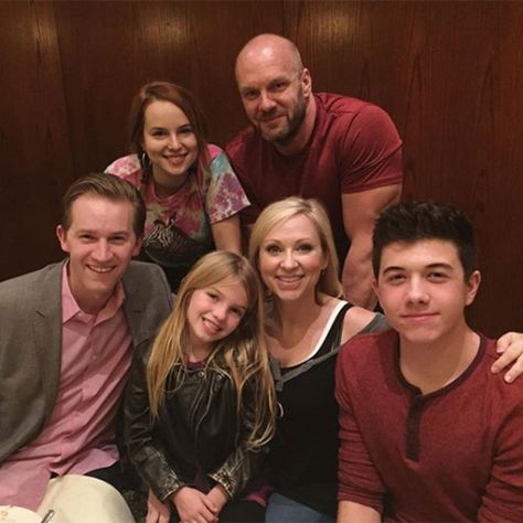 good-luck-charlie-now Good Luck Charlie Cast, Mia Talerico, Bradley Steven Perry, Old Disney Channel, Bridgit Mendler, Labrant Fam, Disney Tv, Good Luck Charlie, Childhood Memories 2000