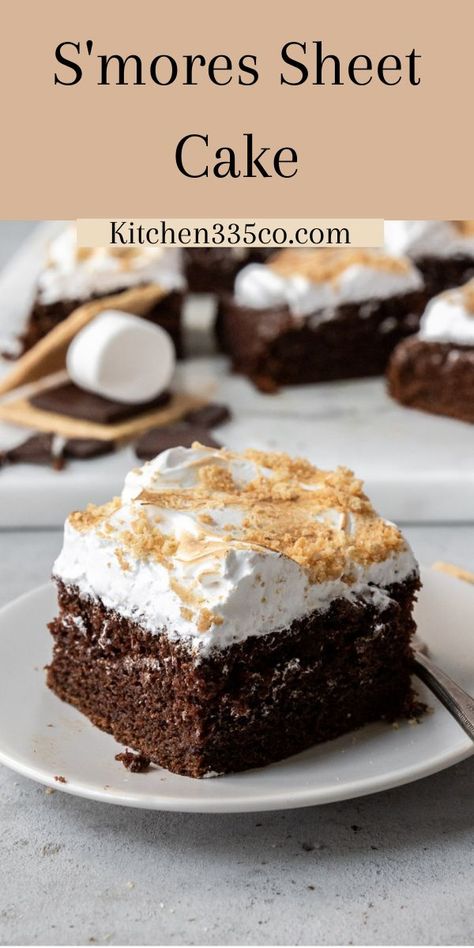 Moist Chocolate Sheet Cake, Smores Cake Recipe, Cake Recipe With Sour Cream, Smores Dessert Recipes, Marshmallow Icing, Vanilla Sheet Cakes, Chocolate Smores, Smores Cake, Chocolate Sheet Cake