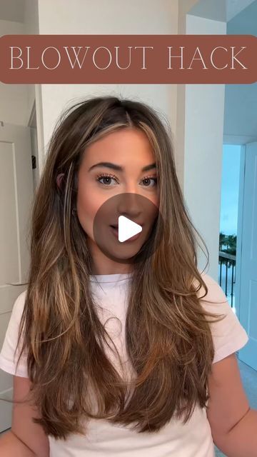 Long Hair Blowout No Layers, Front Blowout Hair, Blowout Medium Length Hair Tutorial, Blow Dry Blowout, Home Blowout Diy, Everyday Blowout Hair, Medium Hair Blowout Tutorial, Effortless Blowout Hair, Diy Hair Blowout