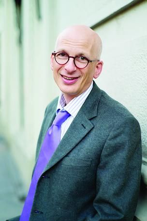 Author and marketing expert Seth Godin has written 14 books on marketing and publishes a blog read by millions. Seth Godin Quotes, Vanessa Van Edwards, Loud People, Open Quotes, Seth Godin, Tim Ferriss, Mel Robbins, Book Discussion, Life Changing Books