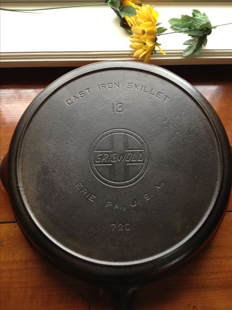 Griswold Cast Iron, Iron Cookware, Iron Skillets, Cast Iron Cookware, Iron Skillet, Cast Iron Skillet, Skillet, Cookware, Cast Iron