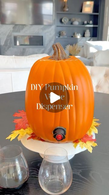 Pumpkin Drink Dispenser Diy, Pumpkin With Wine Bag, Wine Bag In Pumpkin, Wine In A Pumpkin, Wine In Pumpkin, Pumpkin Drink Dispenser, Pumpkin Wine Dispenser, Diy Beverage Dispenser, Wine Pumpkin